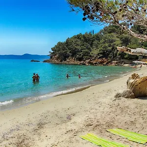 Appartement Mazet De La 54m2 Lavandou 100m Avec Piscine, Le Lavandou
