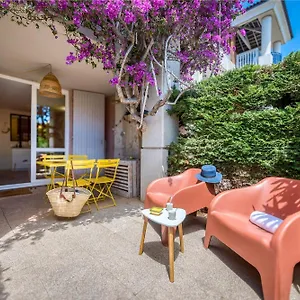 Appartement Cavalière -rez De Jardin Bord De Mer, Le Lavandou